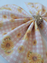 Load image into Gallery viewer, Sunflower Mega