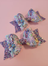 Load image into Gallery viewer, Huntrix Double Stacked