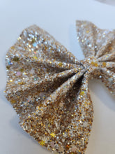 Load image into Gallery viewer, Golden Gingy Mega